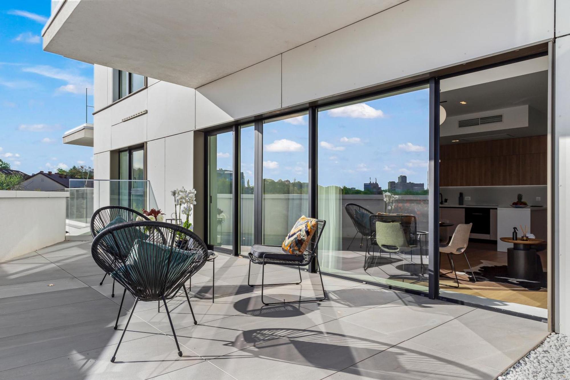 One Verdi Luxury Apartments بوخارست المظهر الخارجي الصورة